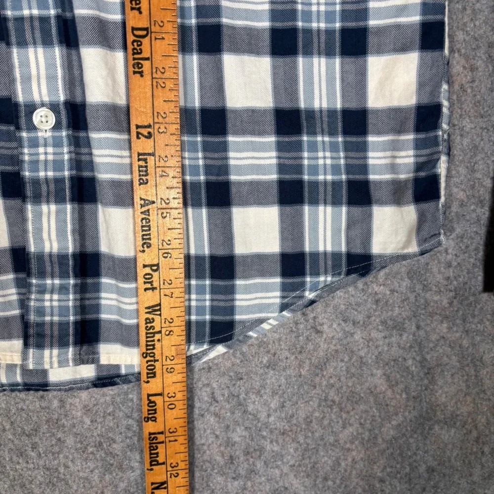 Abercrombie & Fitch Muscle Fit Flannel Mens L Blue White Plaid Button Down Twill